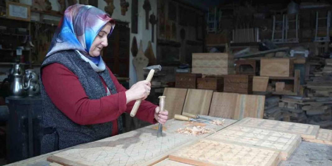 Selçuklu ve Osmanlı motifleriyle dikkat çekiyor: Hobisi şehir dışı siparişlerine kadar taştı 6